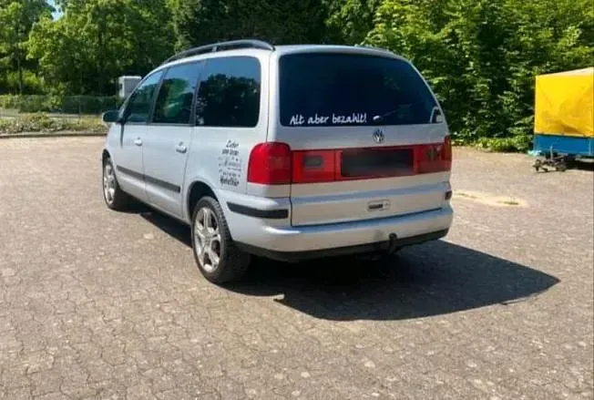 Gebraucht VW Sharan 116 PS (85 kW) 2003 Silber Van / Kleinbus
