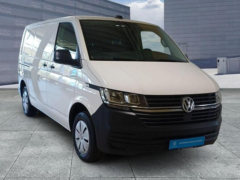 Gebraucht VW Transporter 110 PS (80 kW) 2024 Candyweiß Van