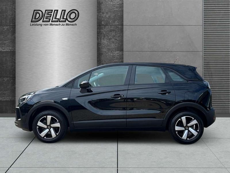 Gebraucht Opel Crossland Enjoy 131 PS (96 kW) 2024 Lackierung schwarz perla nera/ SUV