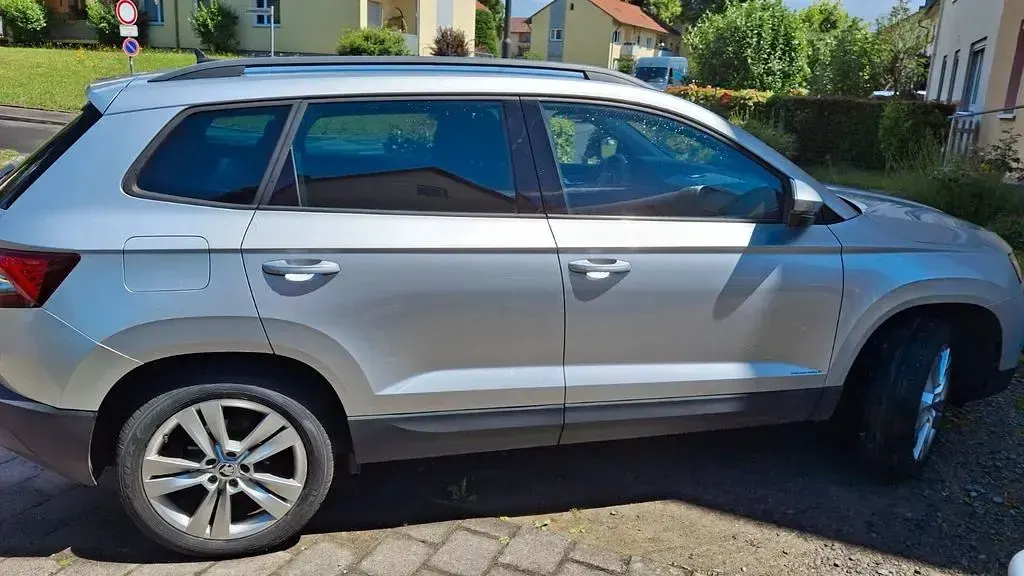 Gebraucht Skoda Karoq Style 150 PS (110 kW) 2019 Silber SUV
