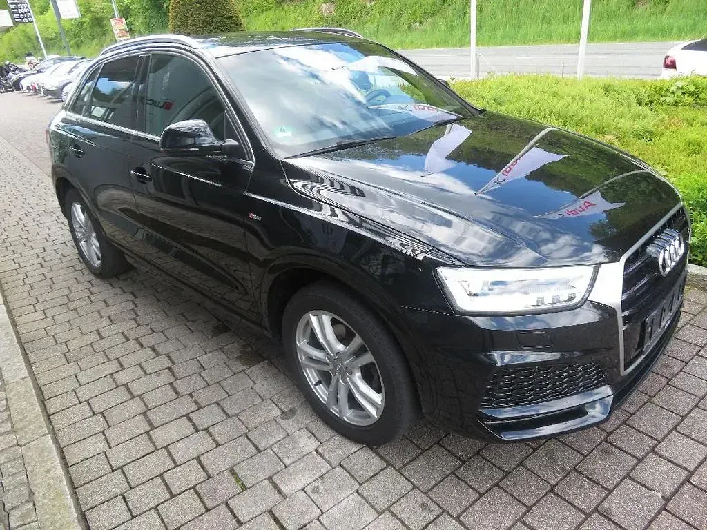 Gebraucht Audi Q3 S-Line 184 PS (135 kW) 2017 Schwarz SUV