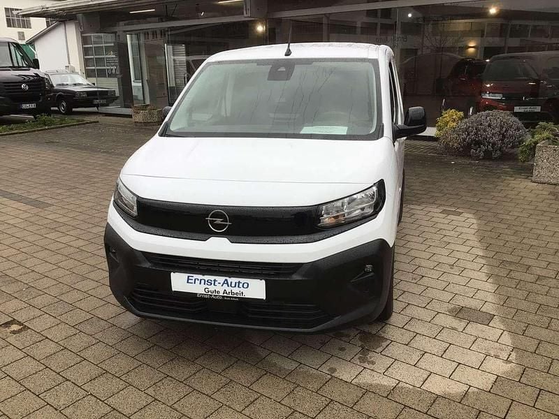 Gebraucht Opel Combo 102 PS (75 kW) 2024 Weiß icy Van / Kleinbus