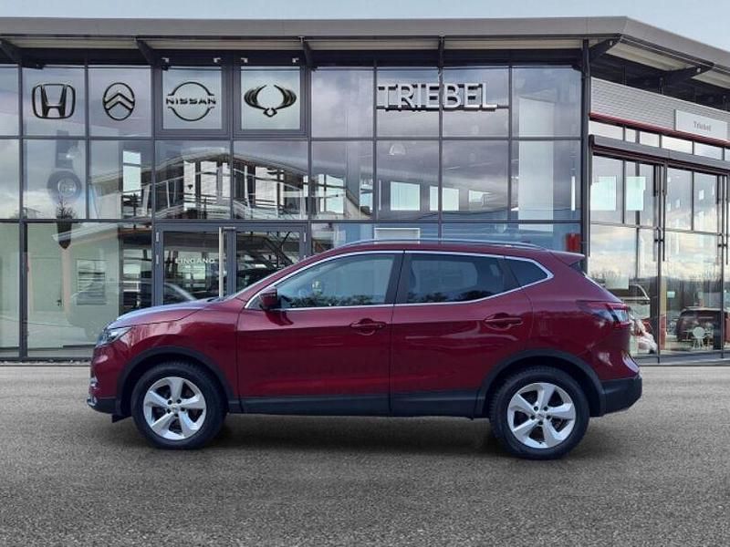 Gebraucht Nissan Qashqai 360º 159 PS (116 kW) 2020 New red (m) SUV