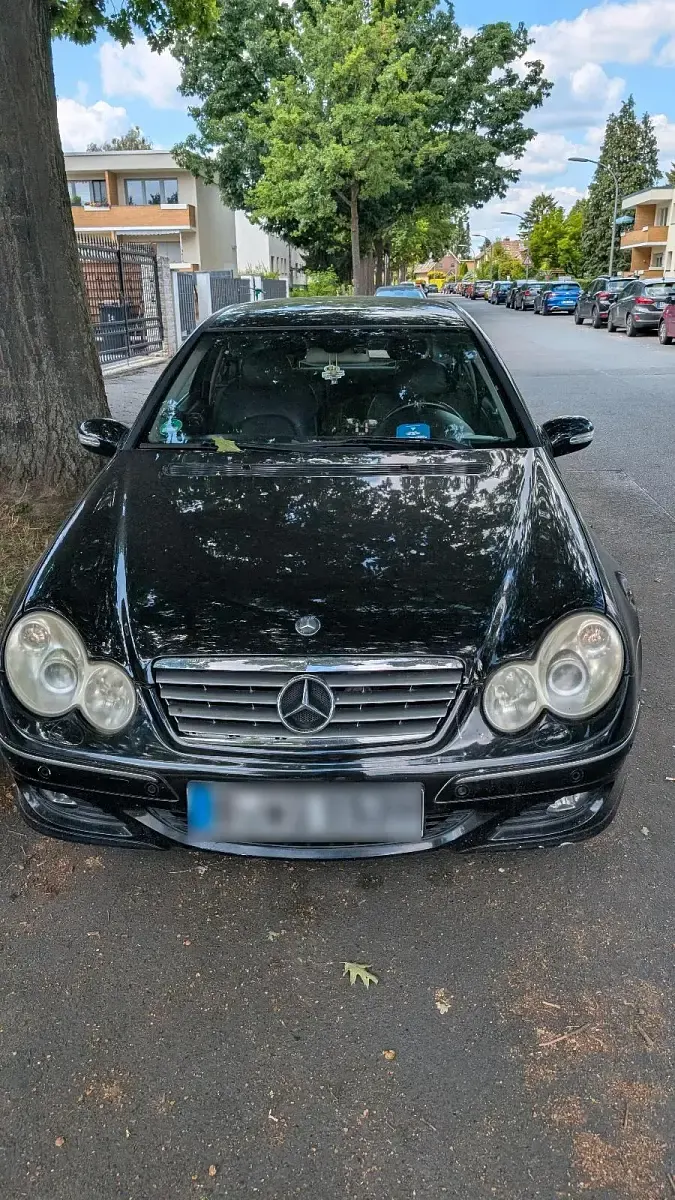 Gebraucht Mercedes C180 143 PS (105 kW) 2004 Schwarz Coupé