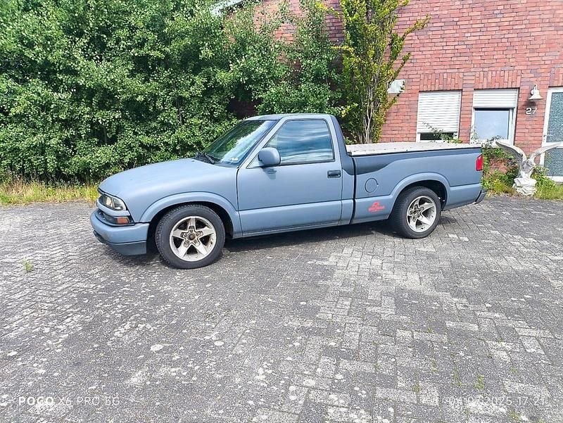 Gebraucht Chevrolet S10 193 PS (141 kW) 2002 Grau Pickup