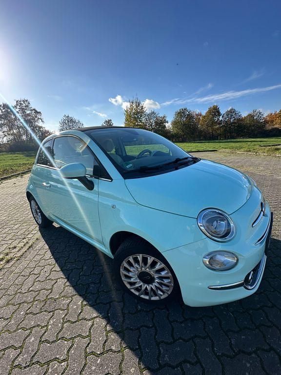 Grün Gebraucht 2018 Fiat 500C Lounge Cabrio | 12.900 € (Fairer Preis) - Bild 1/4