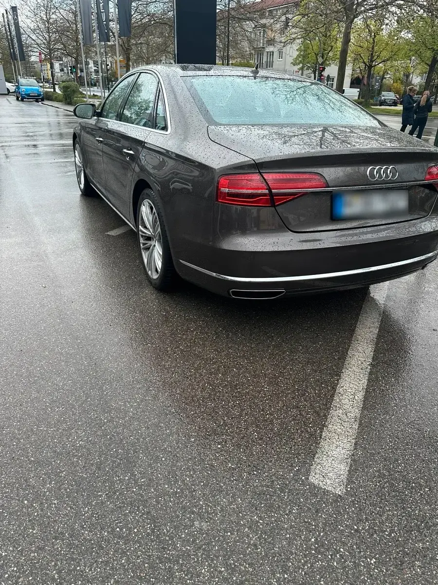 Usata Audi A8 258 CV (189 kW) 2014 Marrone Berlina