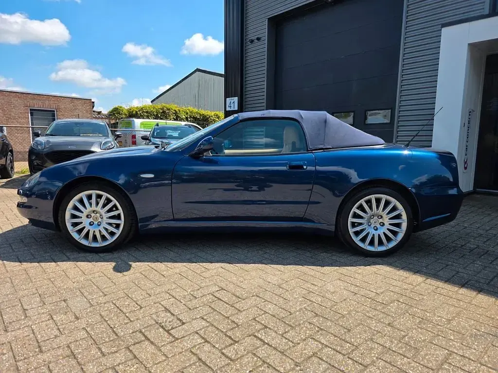 Gebraucht Maserati 4200 390 PS (286 kW) 2002 Cabrio