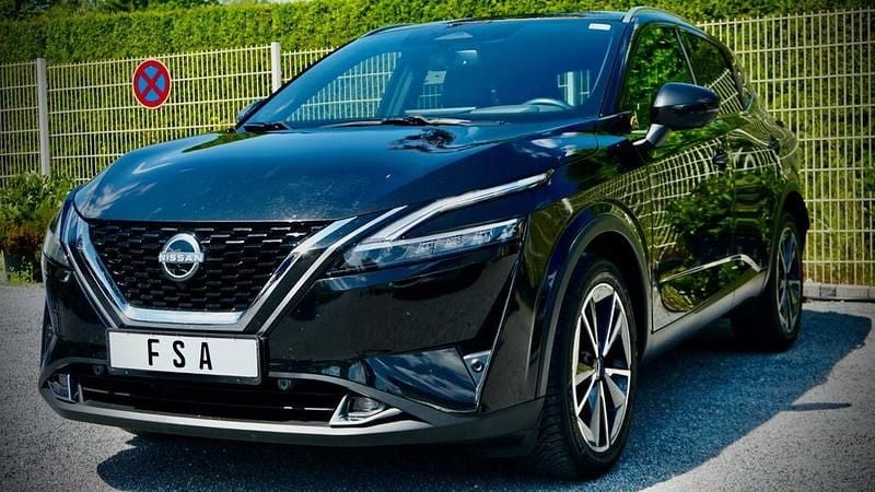 Schwarz Gebraucht 2022 Nissan Qashqai Tekna SUV | 21.999 € (Guter Preis) - Bild 1/4