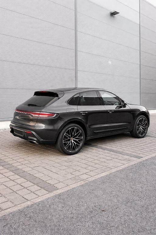 Gebraucht Porsche Macan 265 PS (194 kW) 2022 Grau SUV