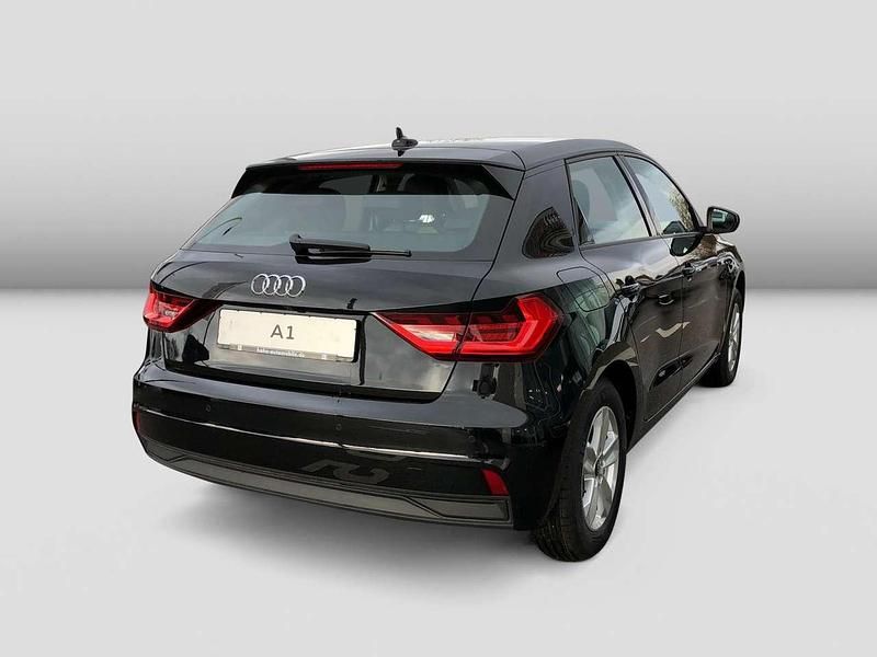 Gebraucht Audi A1 95 PS (69 kW) 2026 Mythosschwarz metallic SUV