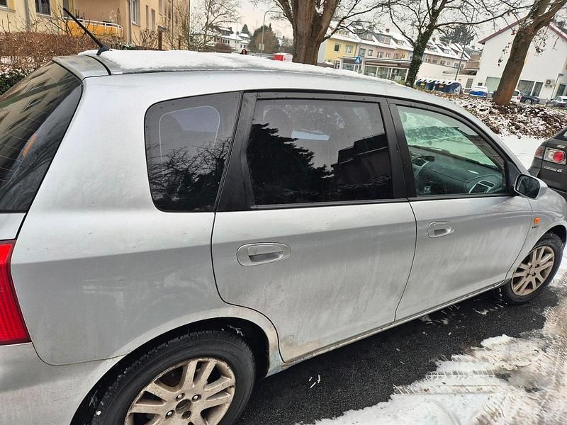 Grau Gebraucht 2001 Honda Civic Limousine | 550 € (Superpreis) - Bild 1/4