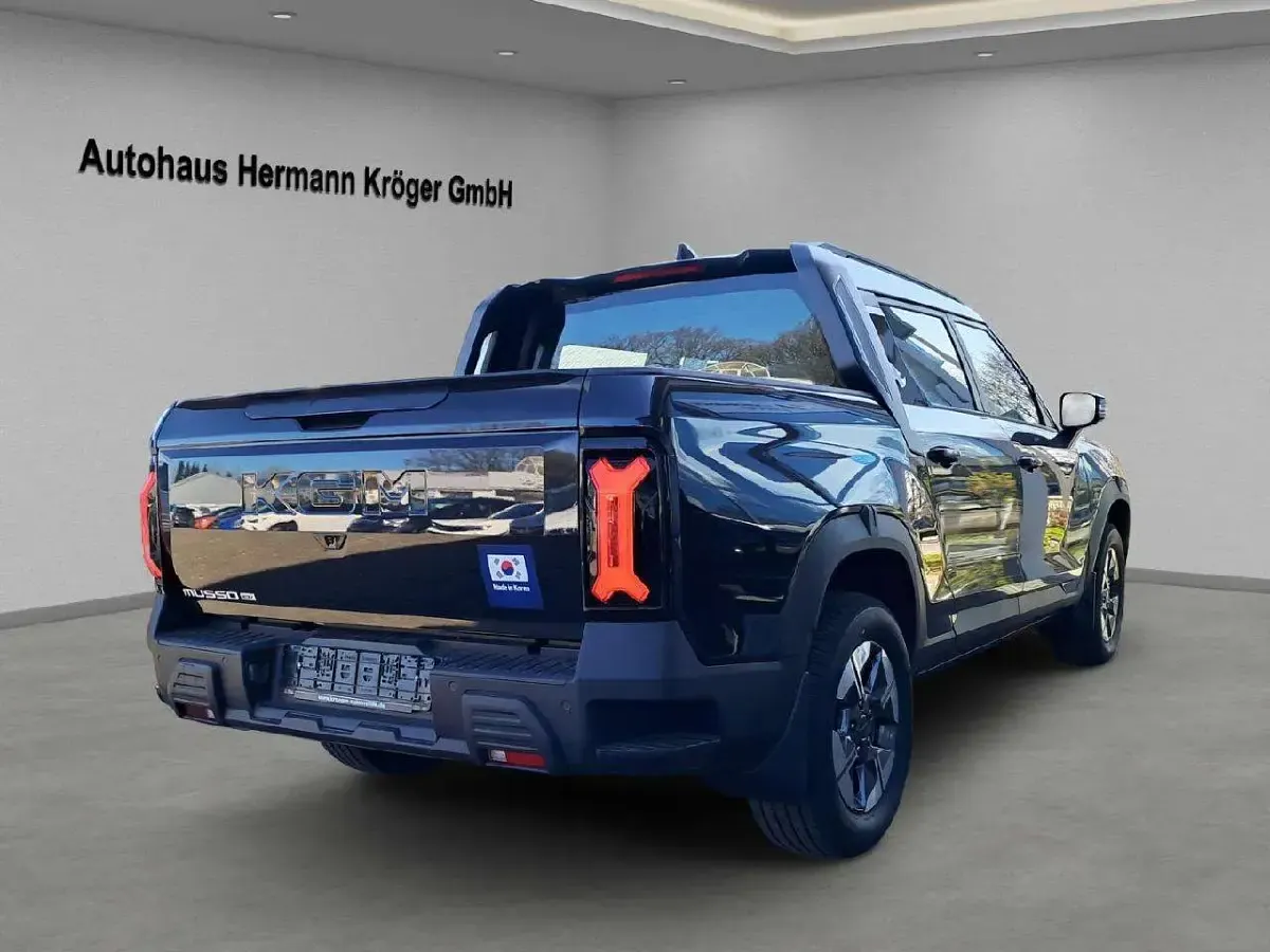 Neu KGM Musso 152 kW (207 PS) 2026 Space black Pickup