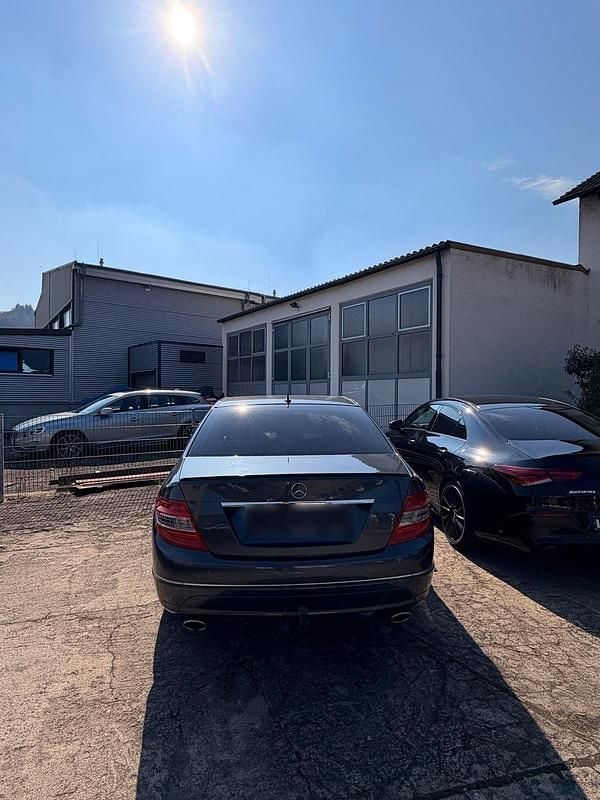 Gebraucht Mercedes C280 231 PS (169 kW) 2009 Grau Limousine