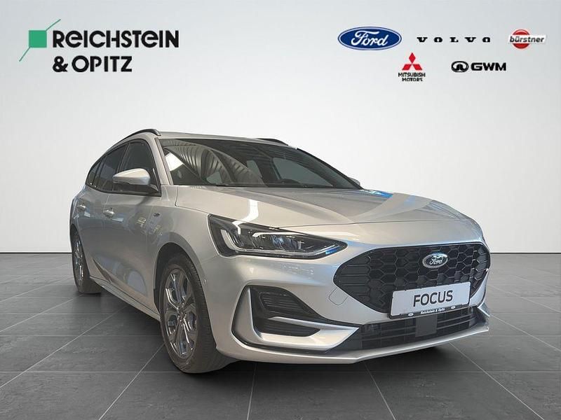 Gebraucht Ford Focus ST-Line 125 PS (91 kW) 2024 Silber Limousine