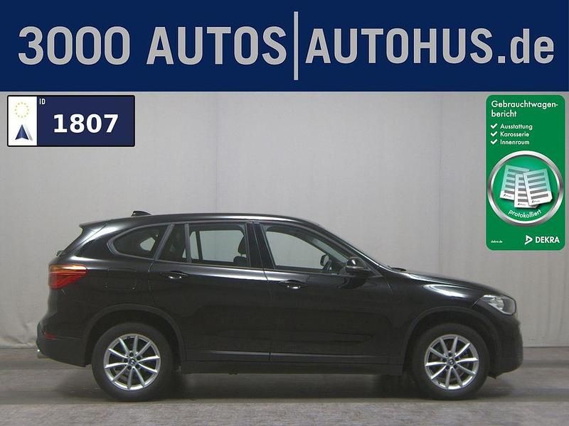 Schwarz ii Gebraucht 2022 BMW X1 SUV | 21.480 € (Superpreis) - Bild 1/4