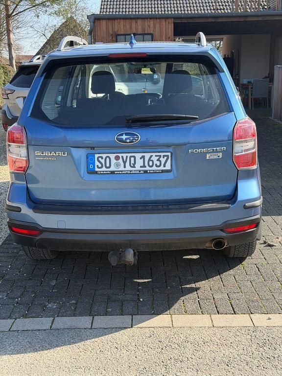 Gebraucht Subaru Forester Exclusive+ 147 PS (108 kW) 2015 Blau SUV