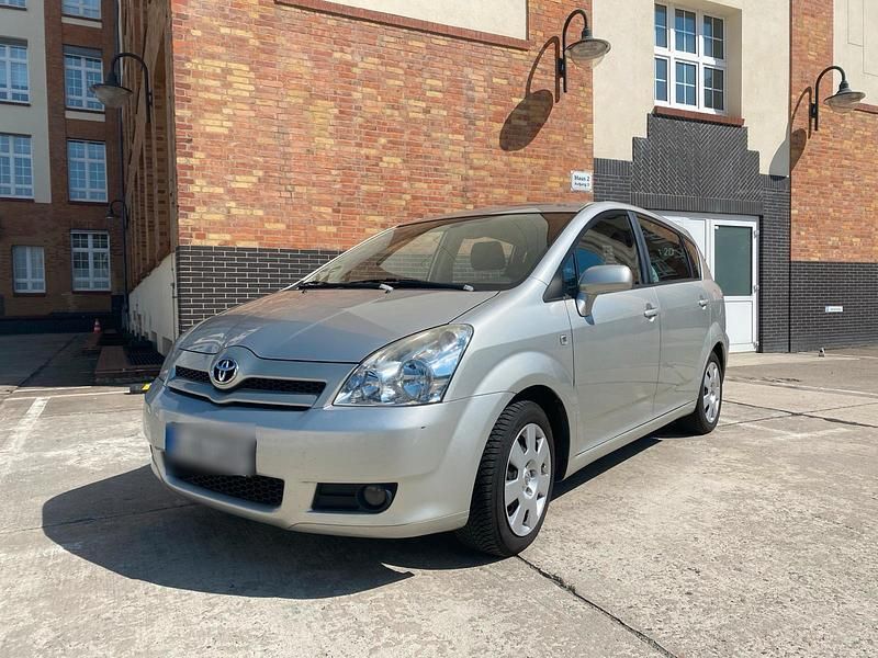 Gebraucht Toyota Corolla Verso 2007 Silber Van / Kleinbus