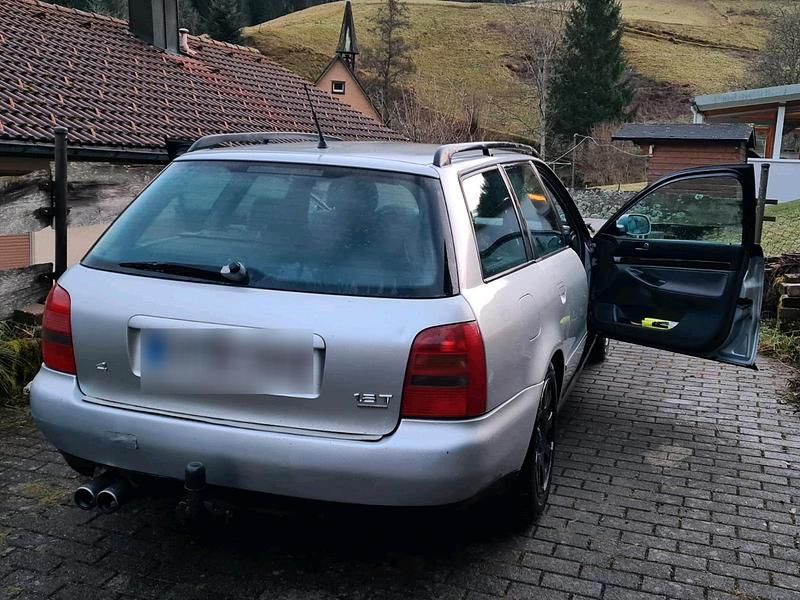 Gebraucht Audi A4 179 PS (131 kW) 1999 Silber Kombi