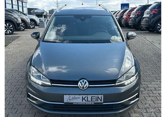 Grau Gebraucht 2020 VW Golf VII IQ Drive Kombi | 16.890 € (Fairer Preis) - Bild 1/4