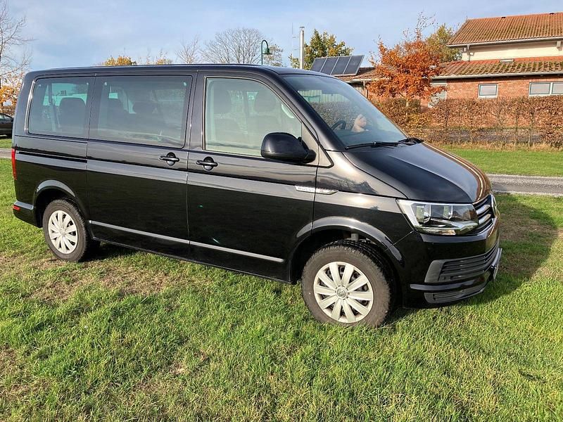 Schwarz Gebraucht 2017 VW T6 Comfortline Van | 27.690 € (Superpreis) - Bild 1/4