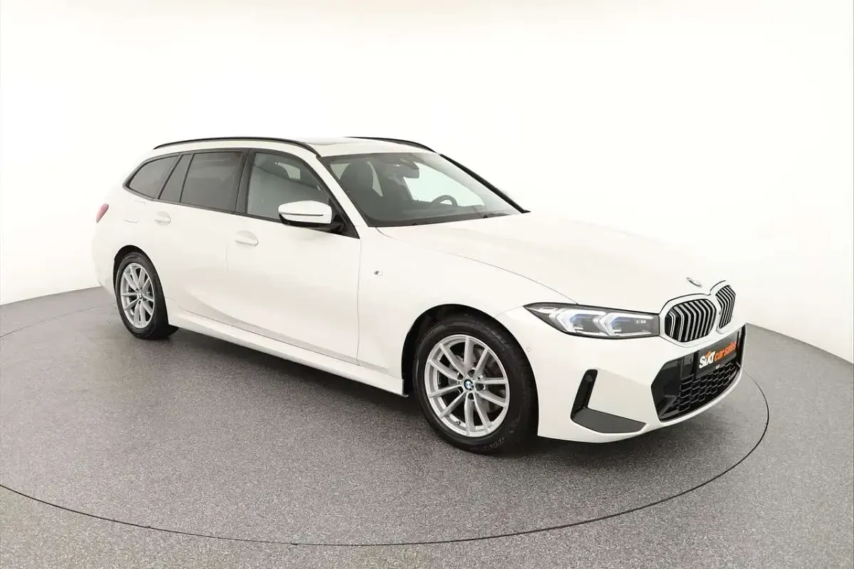 Gebraucht BMW 320 M Sport 190 PS (139 kW) 2025 Weiß Limousine