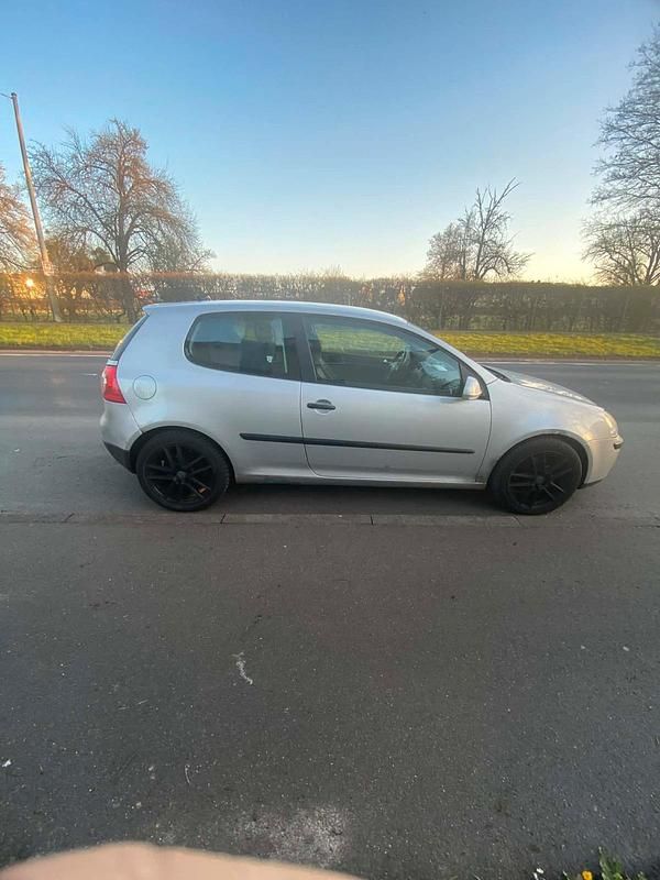 Second-hand VW Golf 90 CP (66 kW) 2006 Gri Coupe