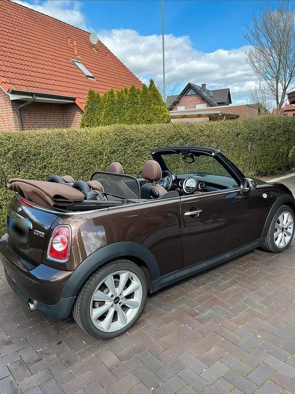 Gebraucht Mini Cooper Cabriolet 122 PS (89 kW) 2011 Braun Cabrio