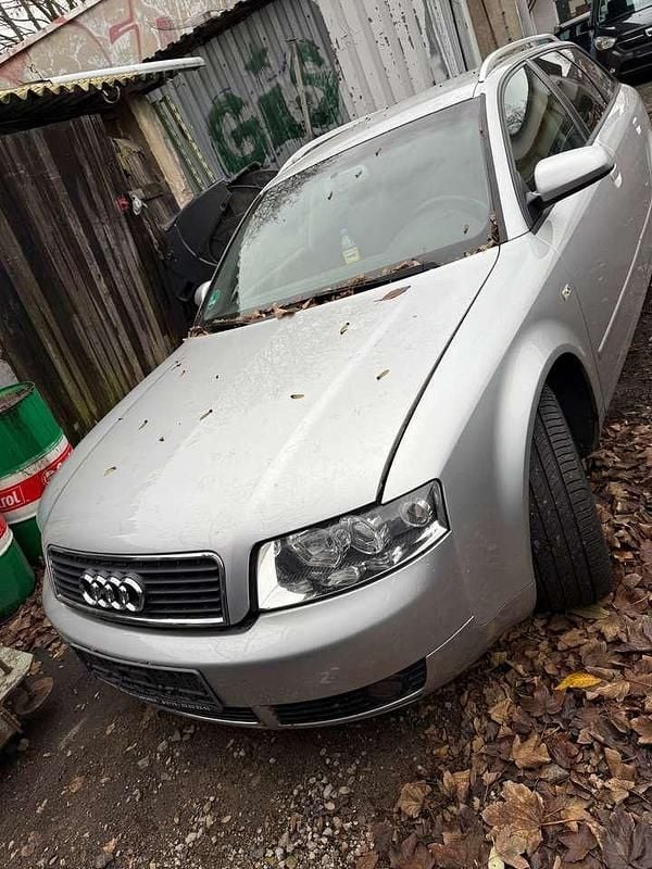 Gebraucht Audi A4 170 PS (125 kW) 2004 Lichtsilber metallic Kombi
