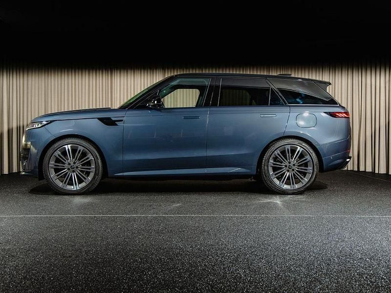 Gebraucht Land Rover Range Rover Sport Dynamic 551 PS (405 kW) 2023 Blau SUV
