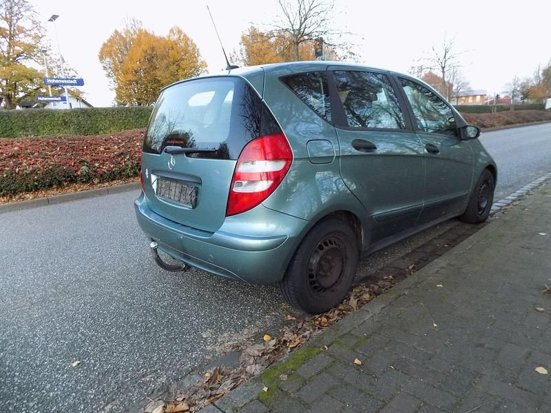 Gebraucht Mercedes A180 109 PS (80 kW) 2005 Grün Limousine