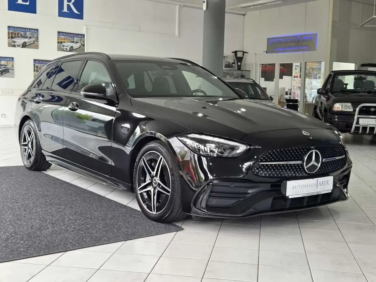 Gebraucht Mercedes C300 AMG line 286 PS (210 kW) 2021 Obsidianschwarz Kombi