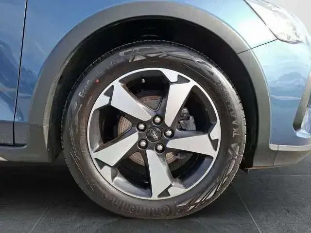 Gebraucht Ford Focus Active 116 PS (85 kW) 2024 Chrome blue Limousine