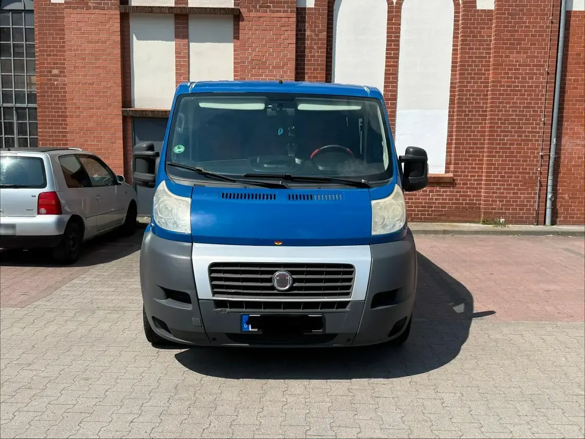 Gebraucht Fiat Ducato 148 PS (108 kW) 2012 Blau Van