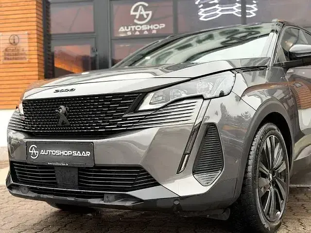Gebraucht Peugeot 3008 GT 131 PS (96 kW) 2023 Grau SUV