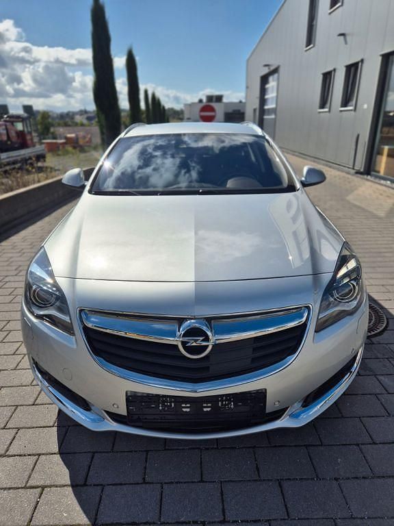 Gebraucht Opel Insignia Edition 170 PS (125 kW) 2017 Silber Kombi