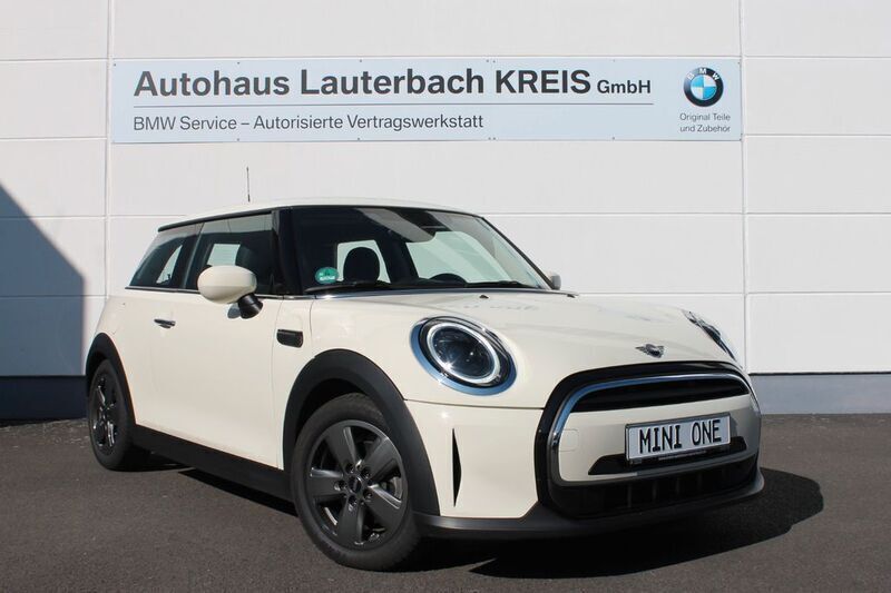 Second-hand Mini ONE Classic 102 CP (75 kW) 2021 Alb Hatchback