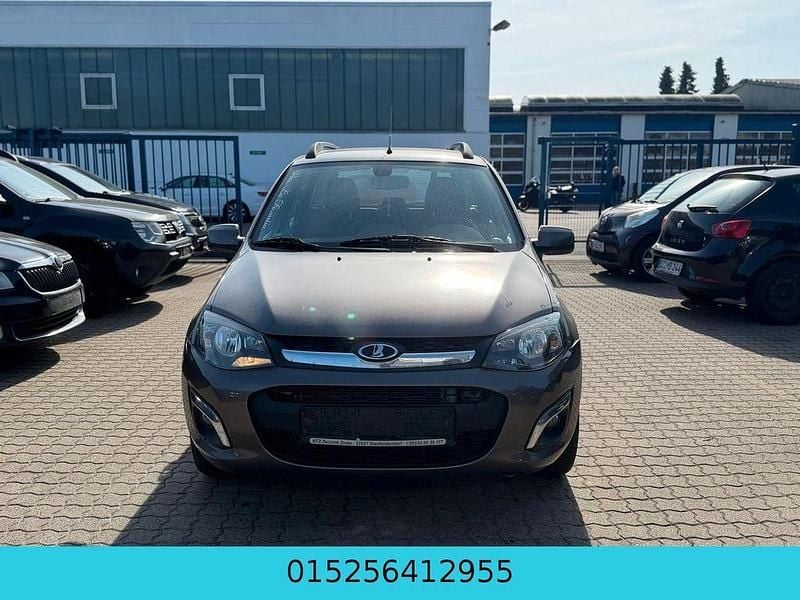 Gebraucht Lada Kalina 98 PS (72 kW) 2016 Braun Kombi