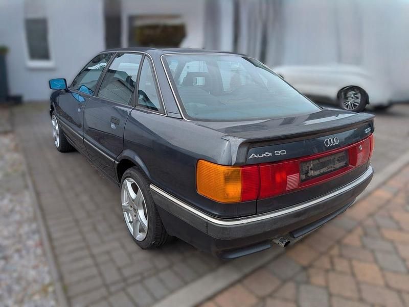 Gebraucht Audi 90 136 PS (100 kW) 1988 Blau Limousine