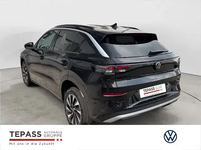 Neu VW T-Roc Active 116 PS (85 kW) 2026 Schwarz SUV