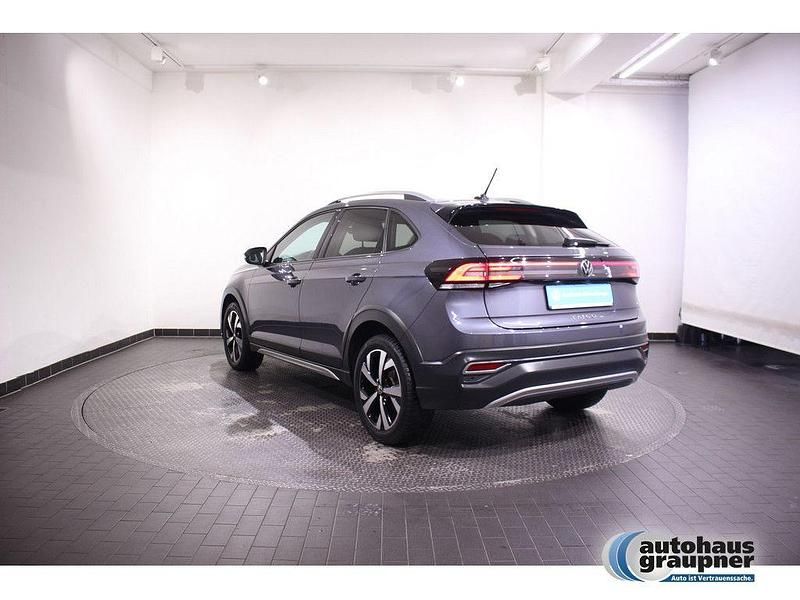 Gebraucht VW Taigo Style 110 PS (80 kW) 2022 Grau / rauchgrau SUV