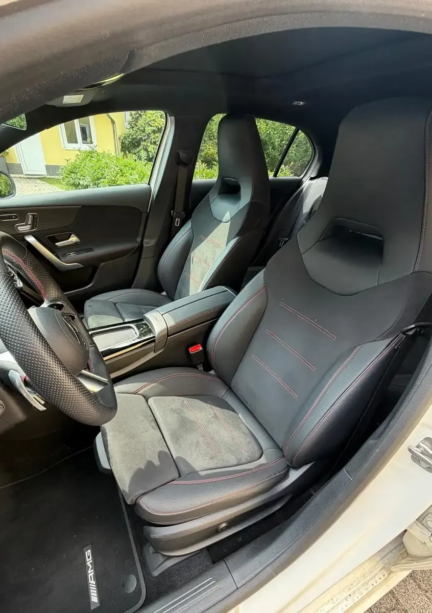 Gebraucht Mercedes A200 AMG line 163 PS (119 kW) 2024 Weiß Limousine
