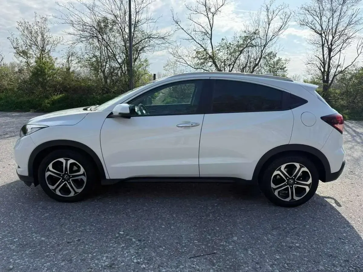 Gebraucht Honda HR-V Elegance 120 PS (88 kW) 2018 Weiß SUV