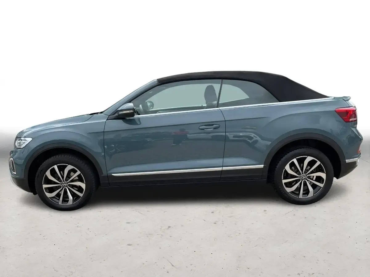 Gebraucht VW T-Roc Cabriolet Style 150 PS (110 kW) 2023 Schwarz Cabrio