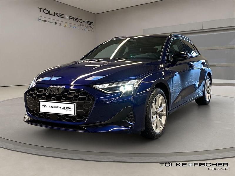 Gebraucht Audi A3 Advanced 150 PS (110 kW) 2025 Blau Limousine