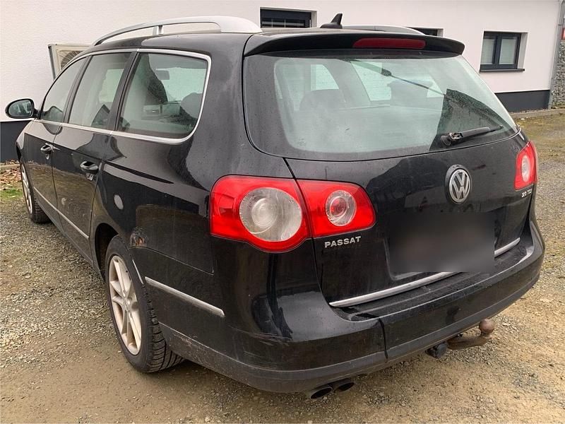 Gebraucht VW Passat 170 PS (125 kW) 2007 Schwarz Kombi