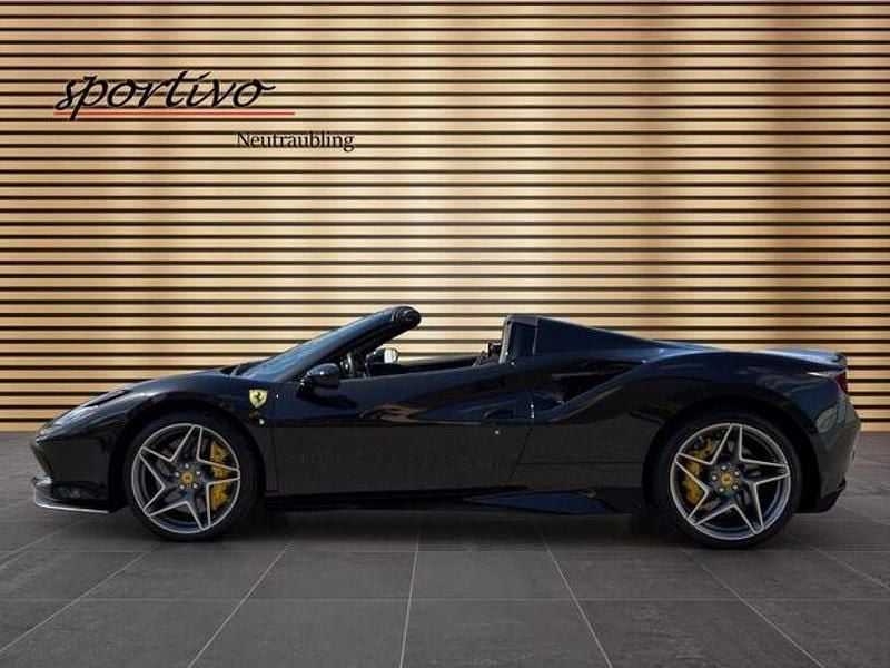 Gebraucht Ferrari F8 721 PS (530 kW) 2021 Schwarz Cabrio