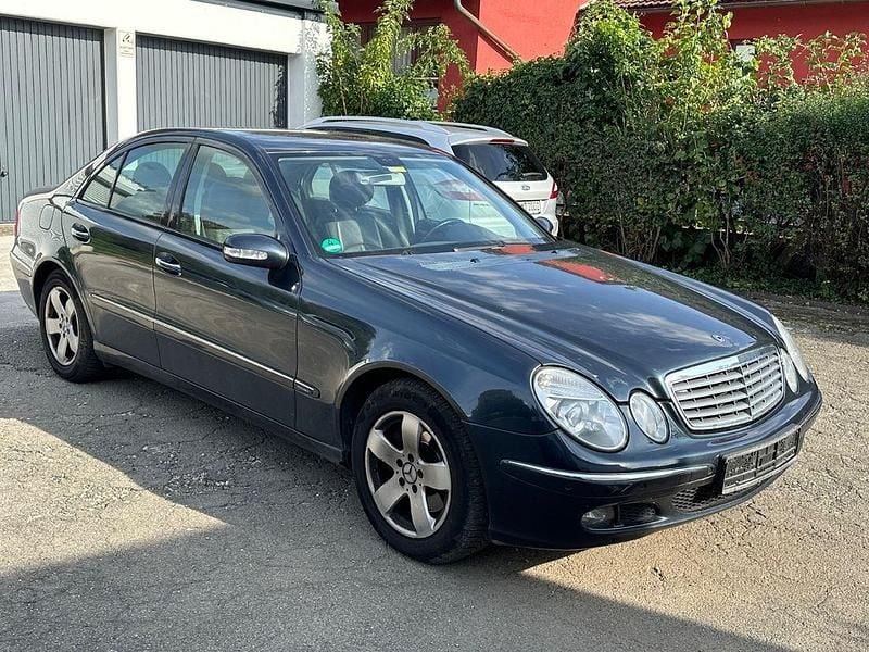 Schwarz Gebraucht 2006 Mercedes E280 Elegance Limousine | 2.999 € (Superpreis) - Bild 1/4