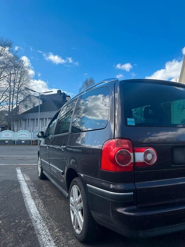 Gebraucht VW Sharan 140 PS (102 kW) 2006 Violet Van / Kleinbus