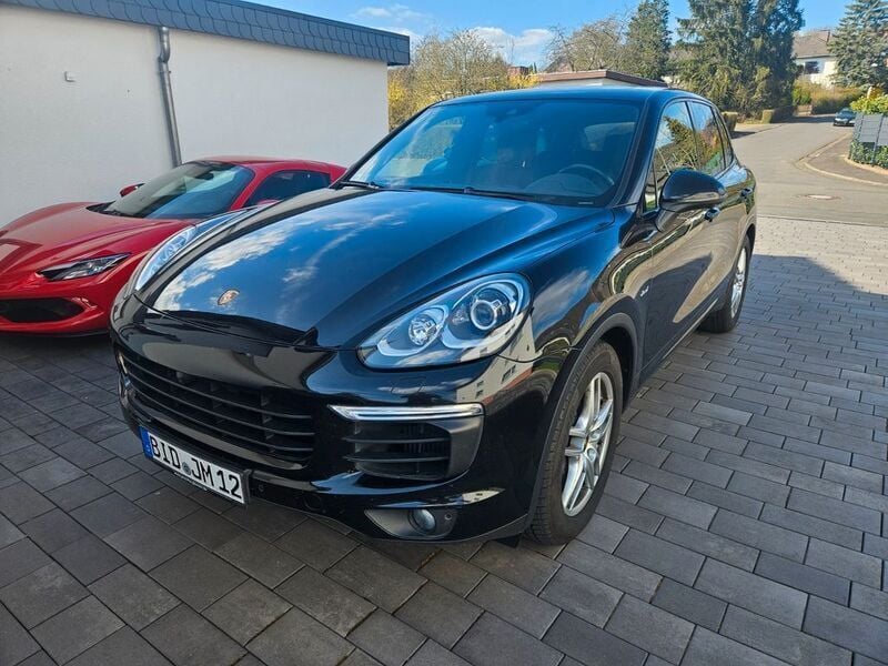 Schwarz Gebraucht 2016 Porsche Cayenne SUV | 24.800 € (Superpreis) - Bild 1/4